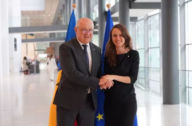 Moldova deschide primul capitol de negociere cu UE