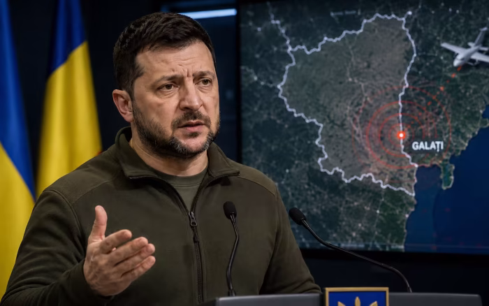 Zelenski oferă sprijin României după atacul cu drona rusească de la Galați