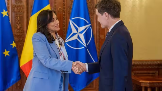 Nicușor Dan a discutat cu ministra de Externe a Canadei despre securitate, apărare și energie nucleară