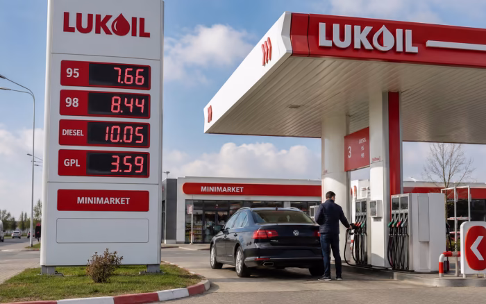 Motorina trece de 10 lei la Lukoil, după un nou val de scumpiri
