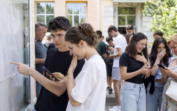 Rezultate finale BAC 2026: rata de promovare a urcat la 76,9%